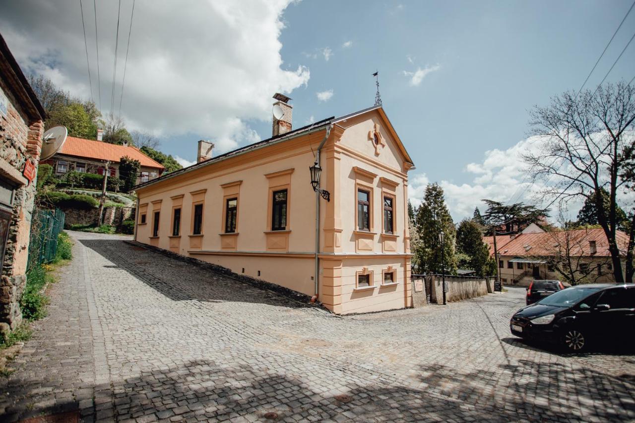 Botanicky Dvor Aparthotel Banska Stiavnica Exterior photo